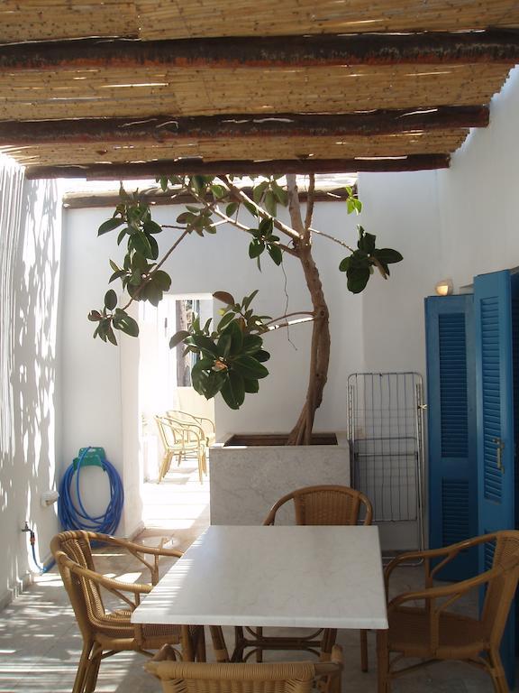 Τhe White Houses Makrýgialos Pokoj fotografie