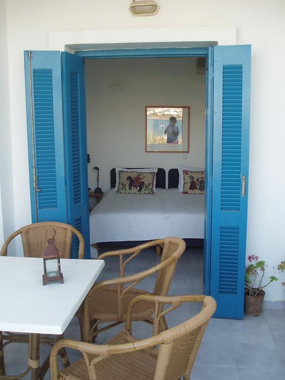 Τhe White Houses Makrýgialos Pokoj fotografie